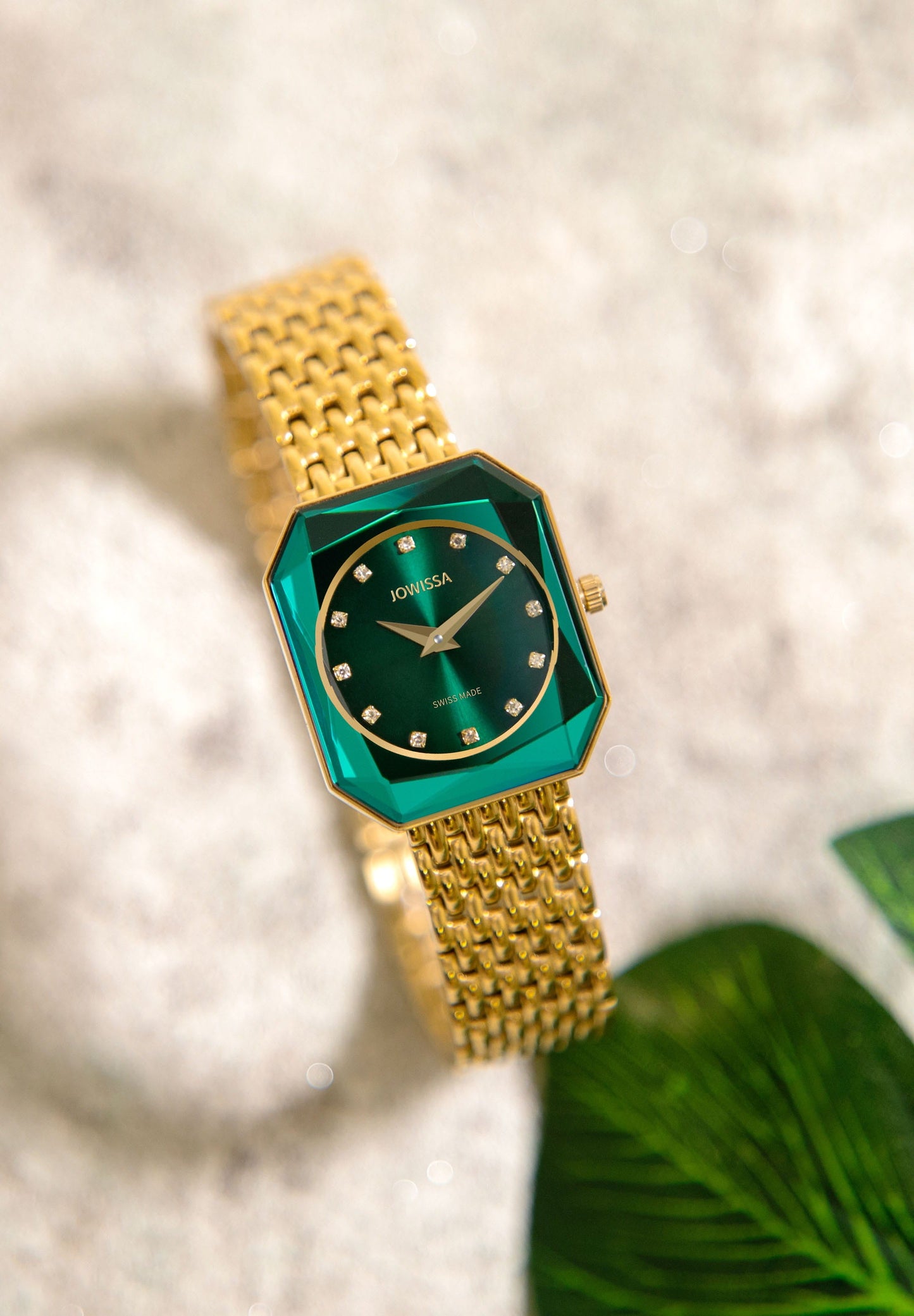 gold green jowissa swiss made ladies watch with golden stainless steel bracelet. Modern womens fashion watch